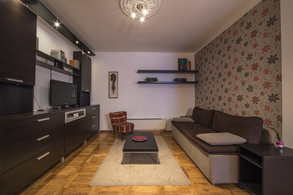 D-Home Apartment Βελιγράδι Εξωτερικό φωτογραφία